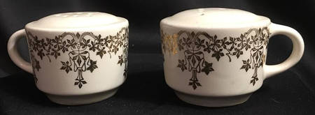 Gold Krest Salt & Pepper Set