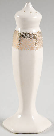 Lamar Pepper Shaker