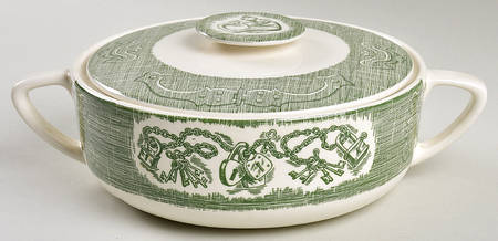 The Old Curiosity Shop (Green) 1.5 Qt Round Covered Casserole