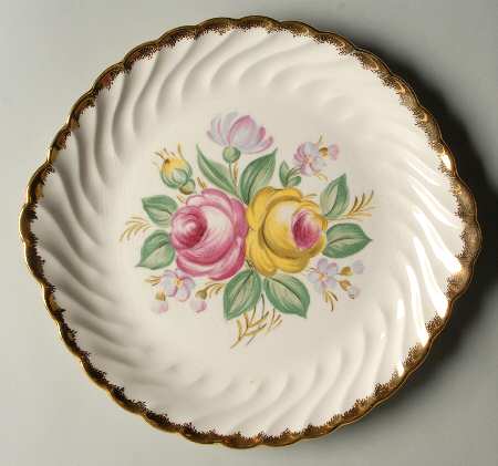 Quban Royal Handled Cake Plate