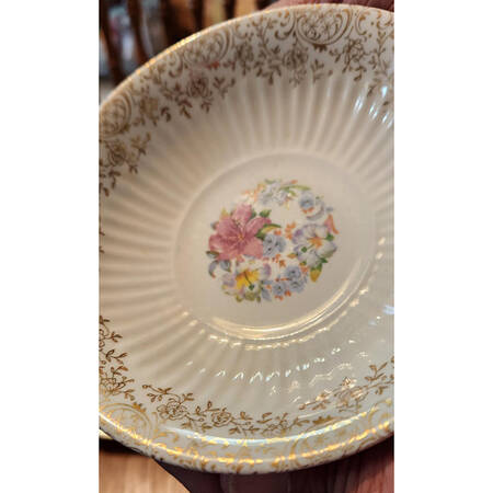 Robinhood (Regal Shape) Saucer