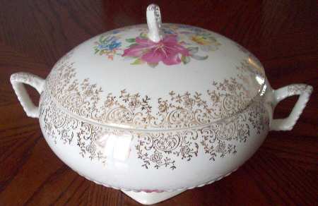 Robinhood (Regal Shape) Round Covered Vegetable