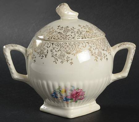 Robinhood (Regal Shape) Sugar Bowl & Lid