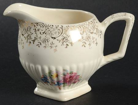 Robinhood (Regal Shape) Creamer
