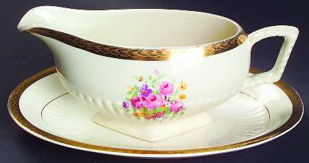 Royal Etch Gold Gravy Boat & Underplate