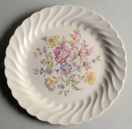 Romance (Floral Center) Luncheon Plate