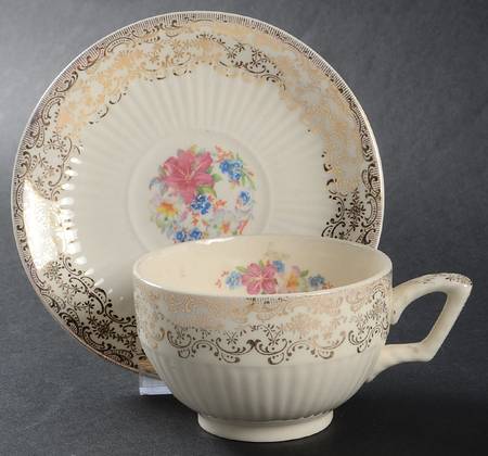 RYL15 Flat Cup & Saucer Set