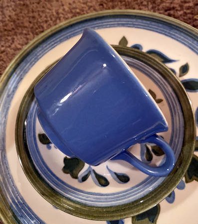 RYL16 Footed Cup & Saucer Set