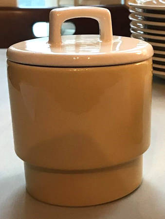 RYL39 (USA) Sugar Bowl & Lid