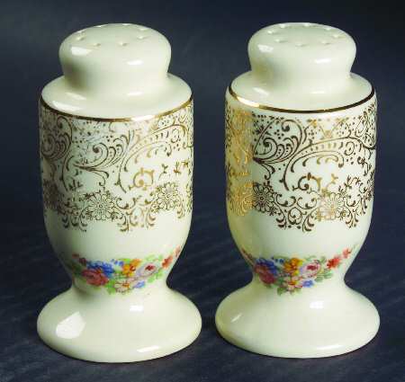 Santa Rosa Salt & Pepper Set