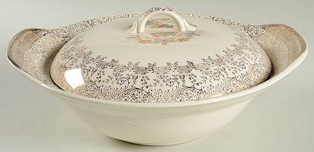 Santa Rosa Round Covered Vegetable