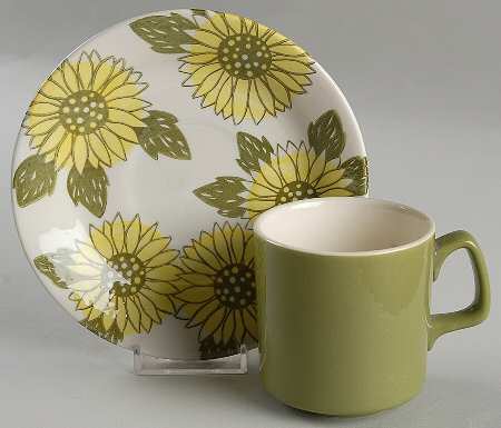 Sunshine Flat Cup & Saucer Set