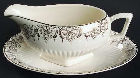 Sylvia Gravy Boat & Underplate/Relish