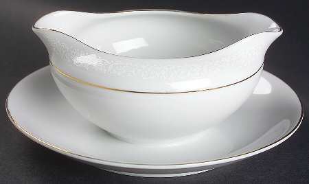 Gravy Boat with Attached Underplate
