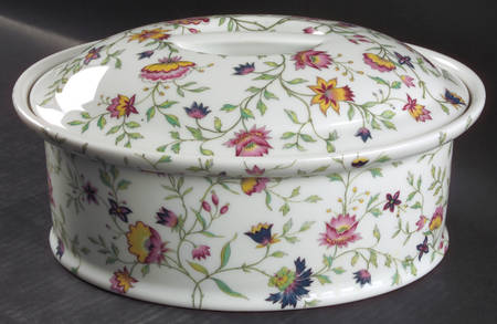 Adriana 2.5 Quart Oval Covered Casserole