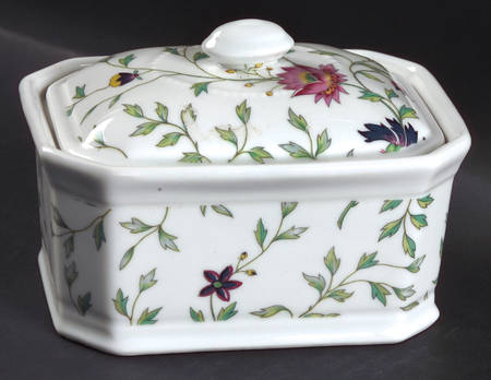 Adriana Pate Box & Lid