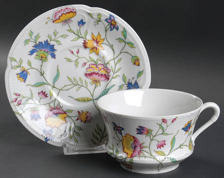 Adriana Oversized Cup & Saucer Set