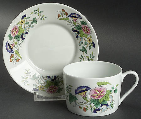 Paradis Flat Cup & Saucer Set