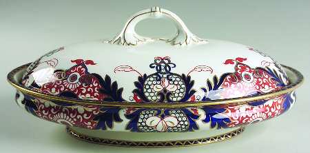 563 Oval Covered Vegetable