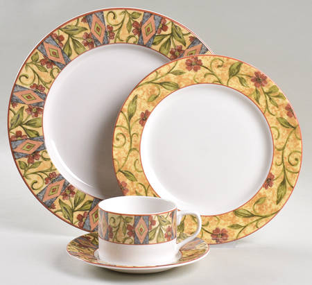 Cinnabar 32 Piece Estate Set