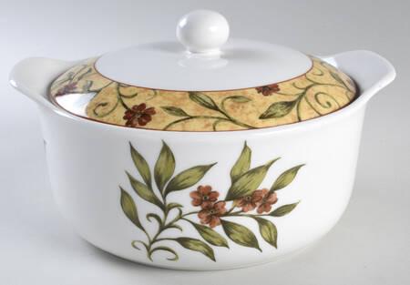 Cinnabar 2 Qt Round Covered Casserole