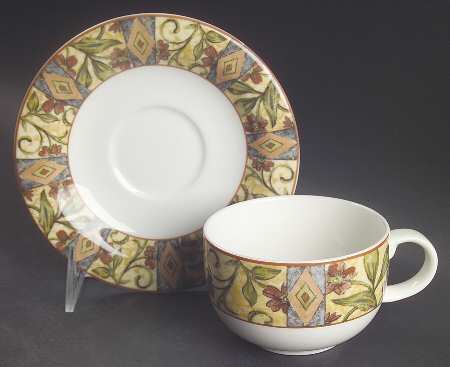 Cinnabar Flat Cup & Saucer Set