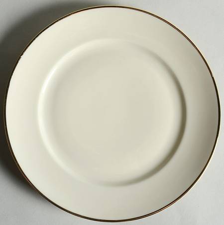 3303 (Aida, Cream) Salad Plate