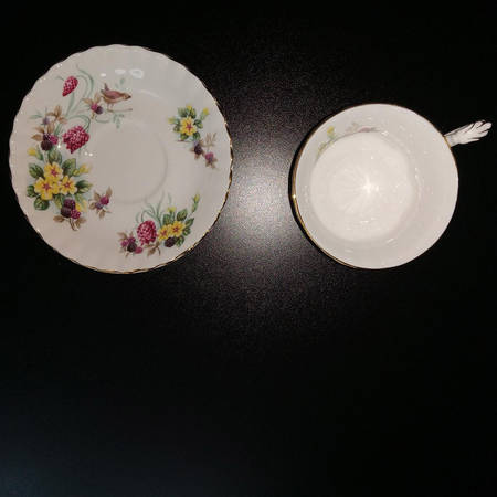 Country Life Footed Cup & Saucer Set
