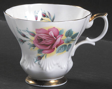 Sweetheart Roses Series Footed Cup