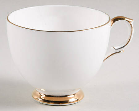 ROV6 Footed Cup