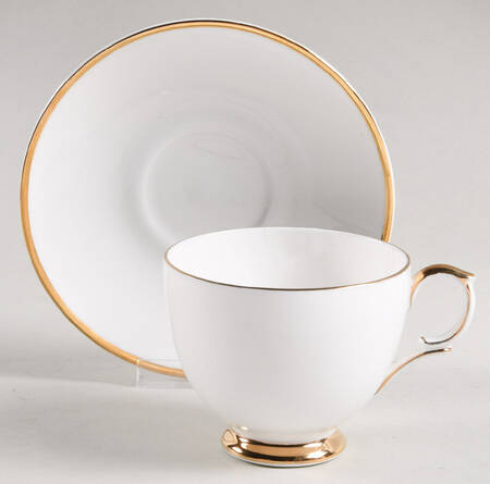 ROV6 Footed Cup & Saucer Set