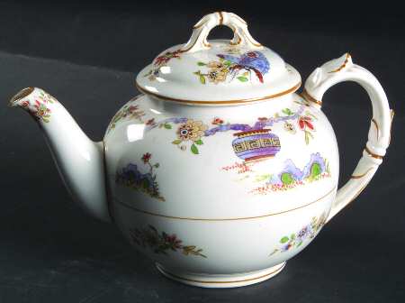 Pekin (White Background, Yellow Trim) Mini Teapot & Lid