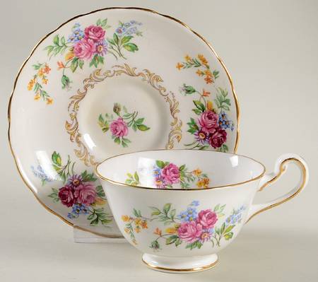 3710a Footed Cup & Saucer Set