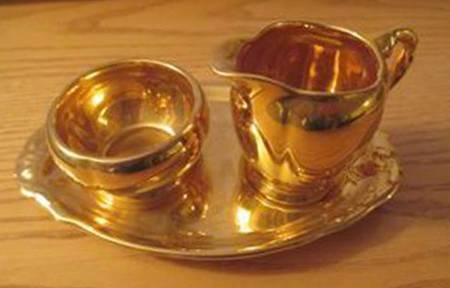Golden Age Creamer&Open Sugar w/Tray (CRMT4,SUO8 & CRSTR1)