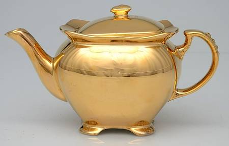 Golden Age Late Athena Teapot & Lid