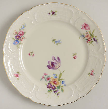 R582 Salad Plate