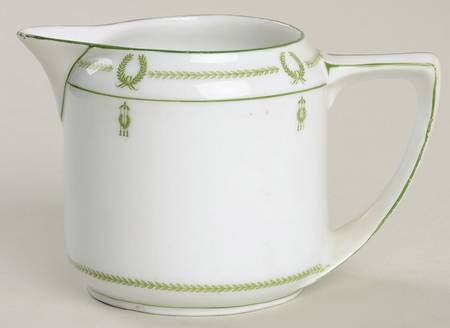 1353 Creamer