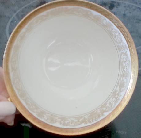3292 Footed Cup