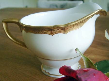 Royal Edward Creamer