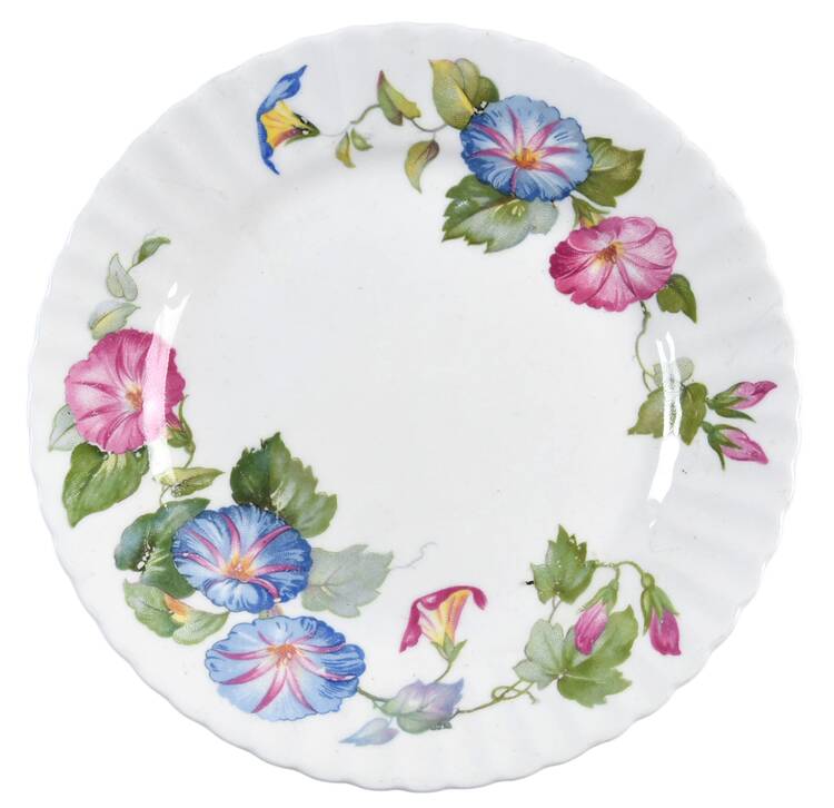 8373 (Fluted Rim, Scalloped Edge) Bread & Butter Plate