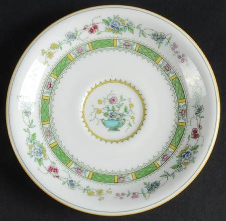 E7631 Saucer
