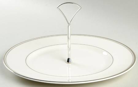 Oxford Platinum Round Serving Plate with Handle (DP)