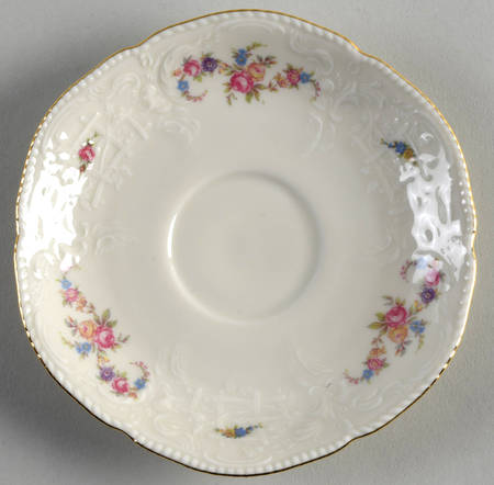 R596 Saucer