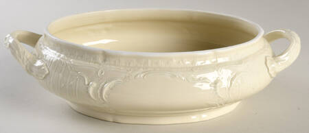 Sanssouci (Ivory, No Trim) Oval Vegetable No Lid