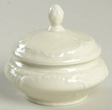 Sanssouci (Ivory, No Trim) Mini Sugar Bowl & Lid
