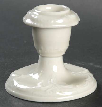 Sanssouci (Ivory, No Trim) Single Light Candlestick
