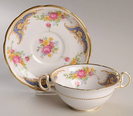 Gloria Footed Cream Soup Bowl & Saucer Set