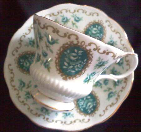 Cameo Series Footed Cup & Saucer Set