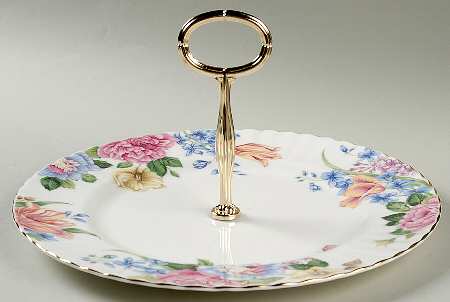 Beatrice Round Serving Plate with Handle (DP)