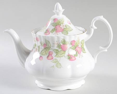 Lyndale Teapot & Lid